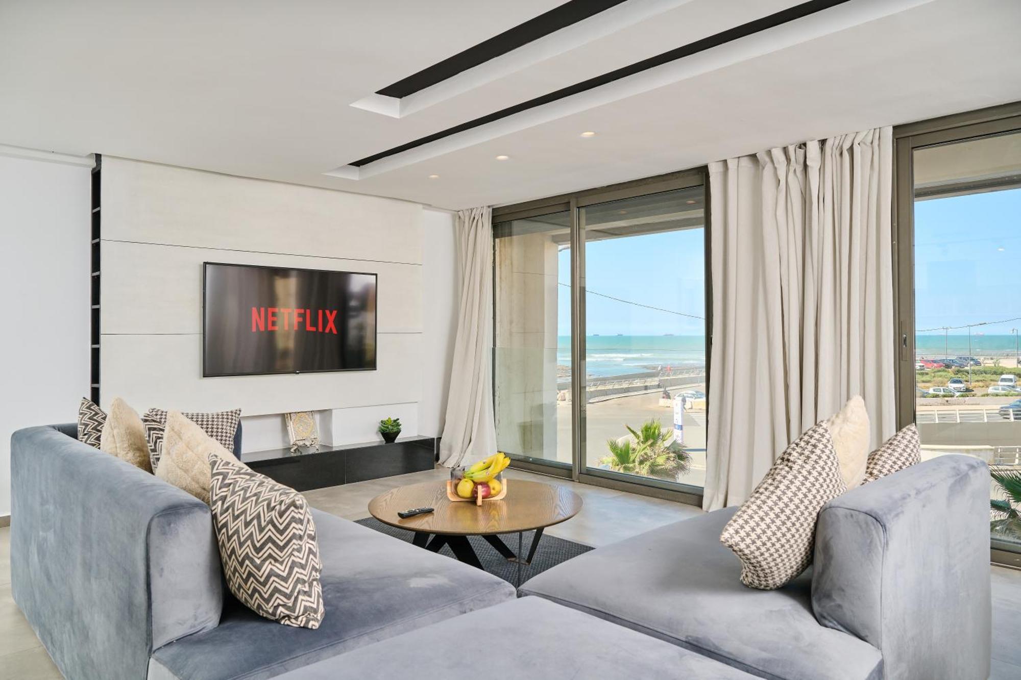 Sea View-mosquée Hassan Ii- By Casakhemsa Appartement *