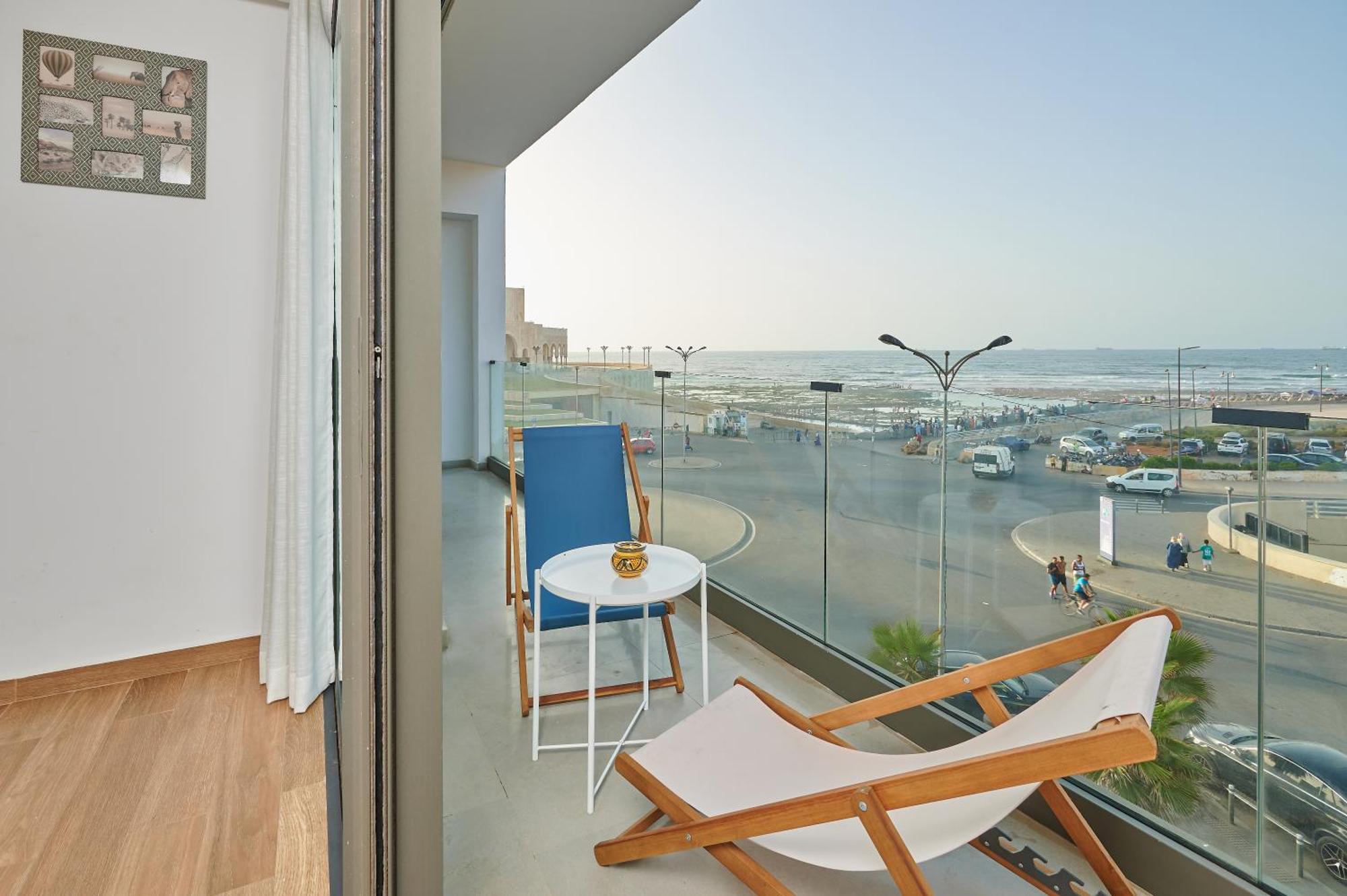 Sea View-mosquée Hassan Ii- By Casakhemsa Appartement